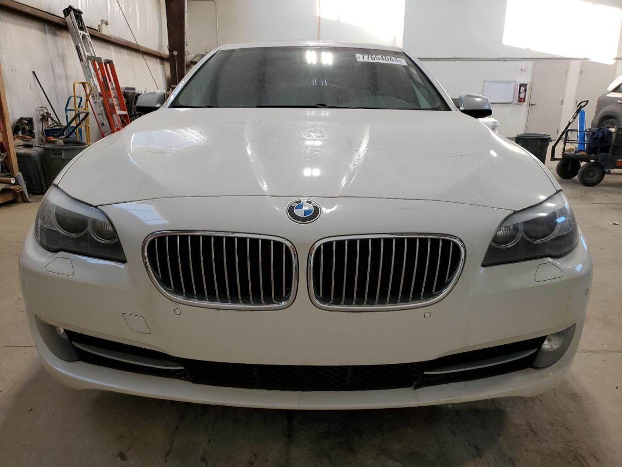 2013 BMW 528 XI - Image 5