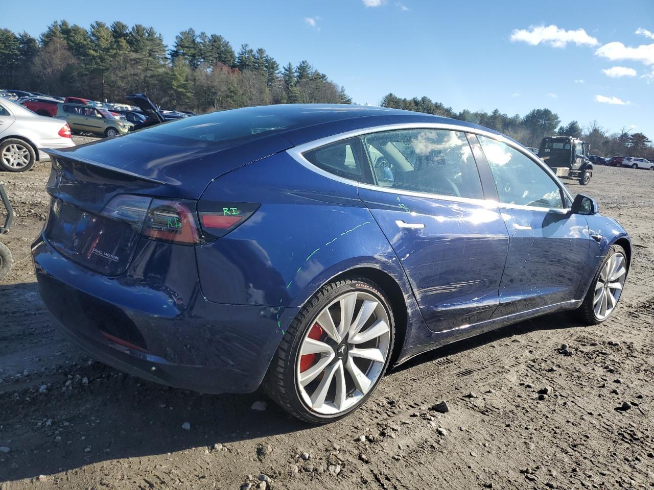2019 TESLA MODEL 3 - Image 3