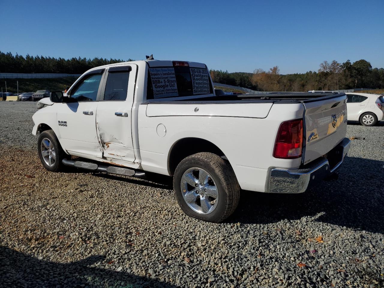 2014 RAM 1500 SLT - Image 2
