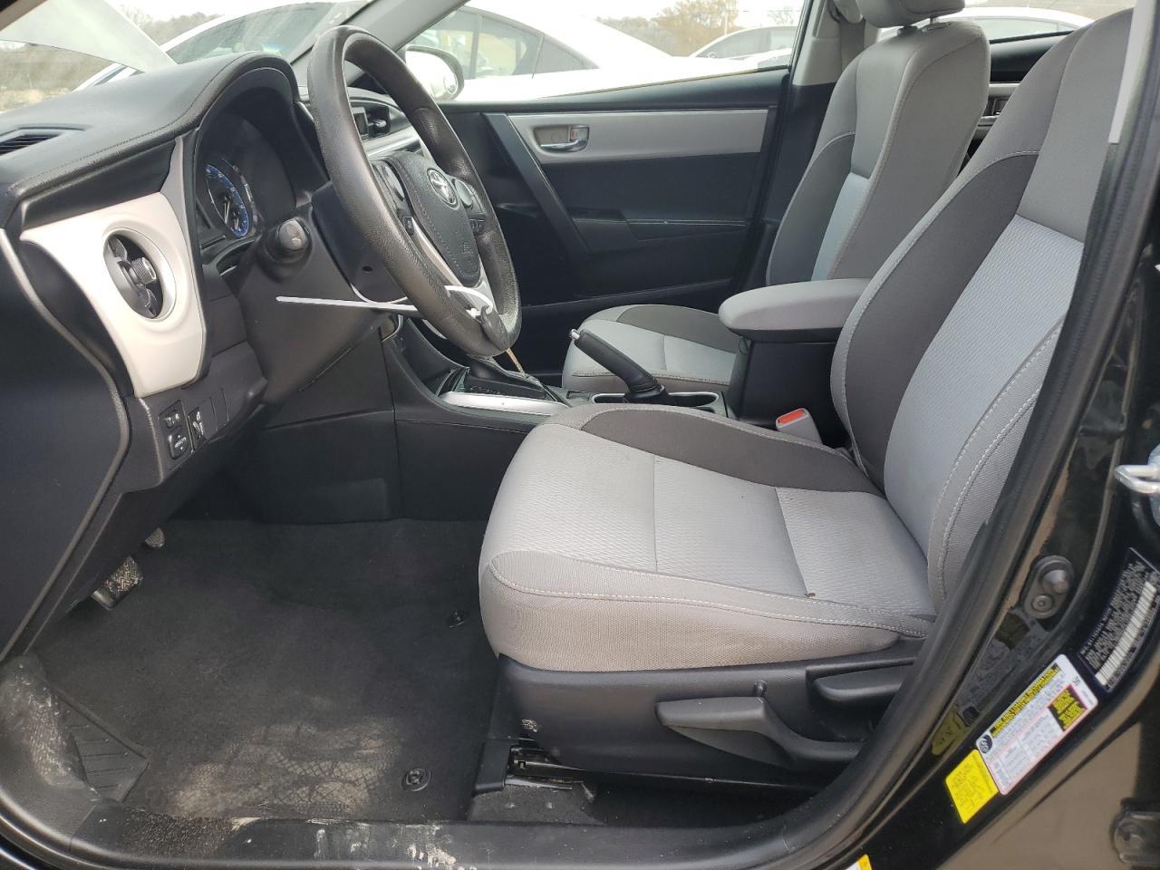 2018 TOYOTA COROLLA L - Фото 7
