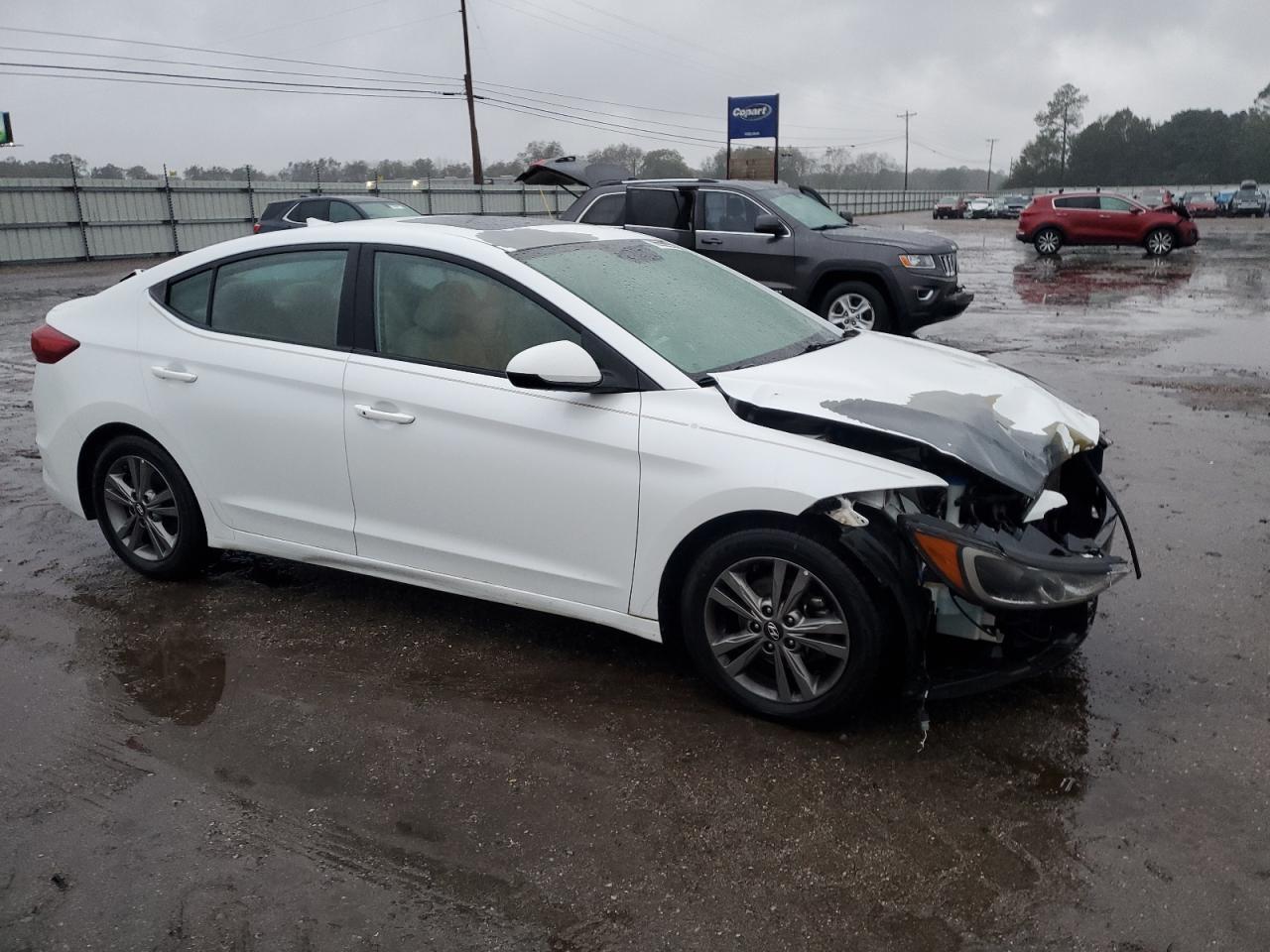 2018 HYUNDAI ELANTRA SE - Фото 4