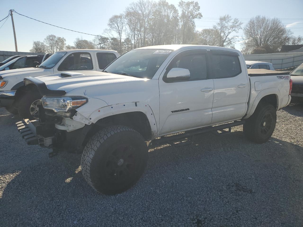 2016 TOYOTA TACOMA DOU car image