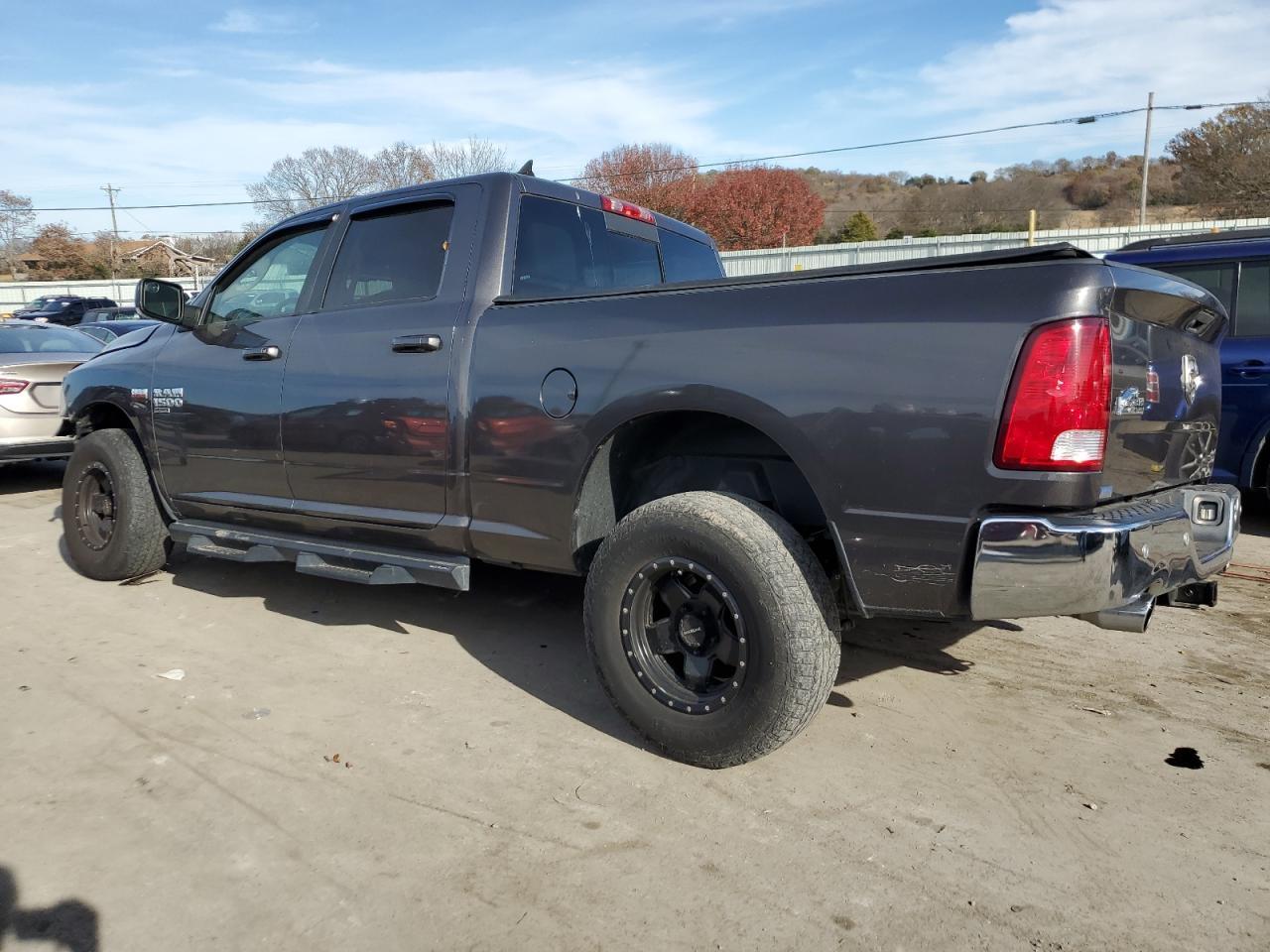 2019 RAM 1500 CLASS - Фото 2