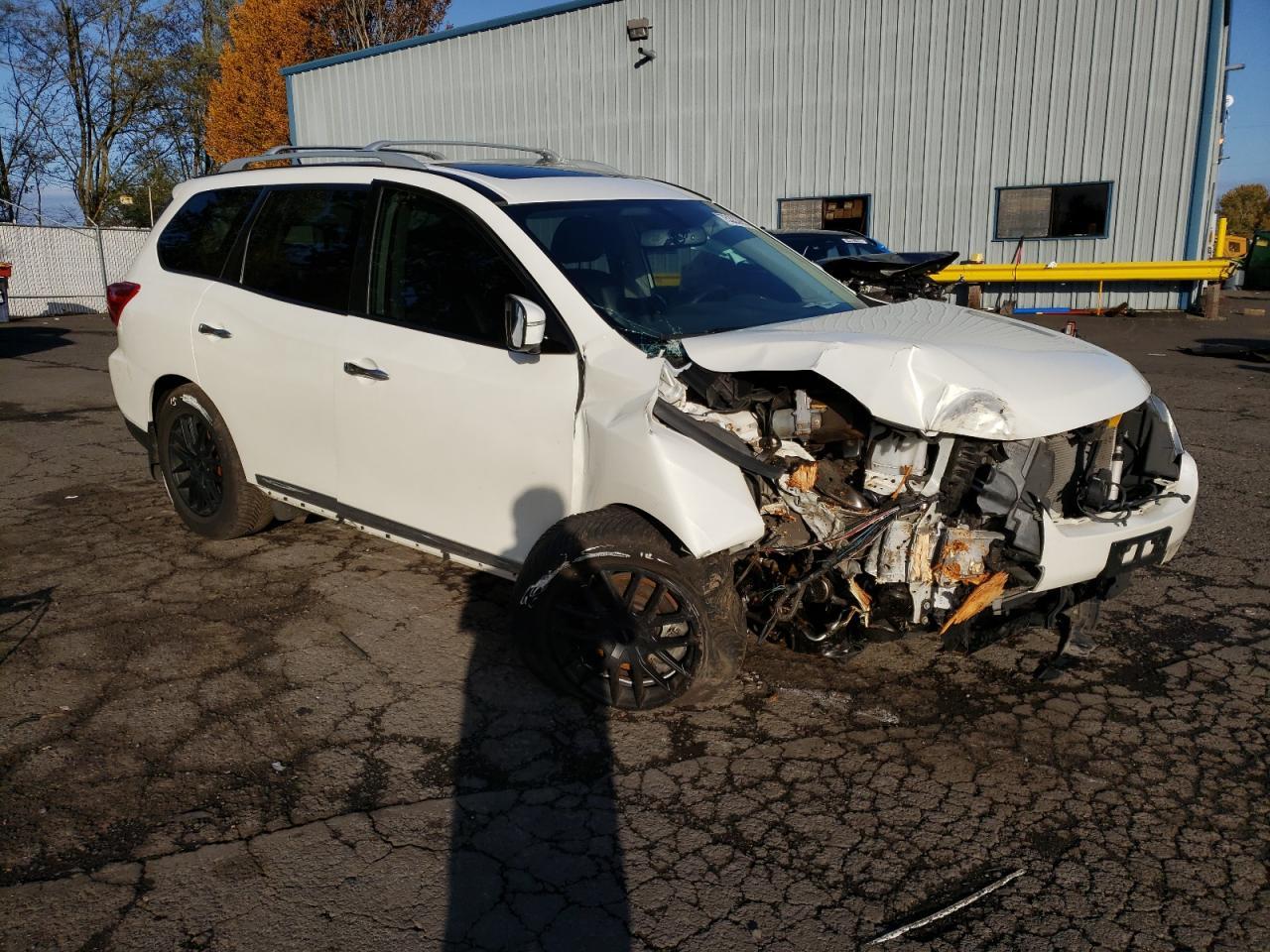 2018 NISSAN PATHFINDER - Фото 4