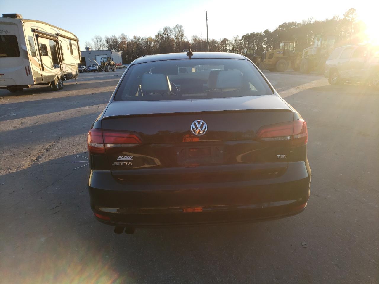 2016 VOLKSWAGEN JETTA SPOR - Фото 6