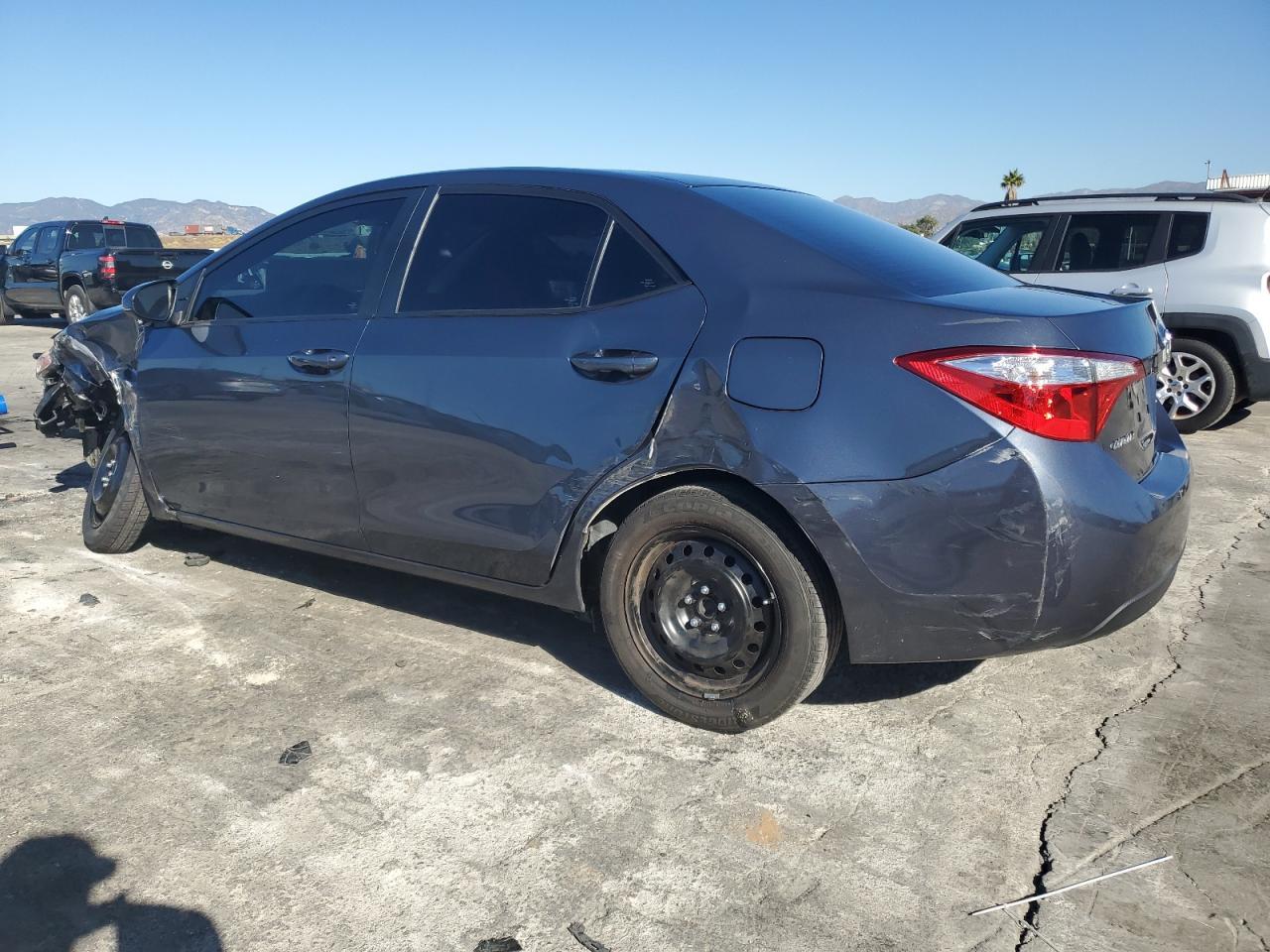 2015 TOYOTA COROLLA L - Фото 2