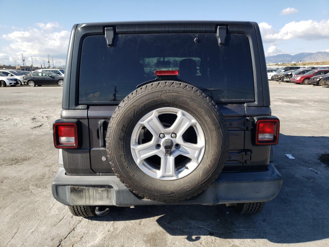 2019 JEEP WRANGLER U - Image 6