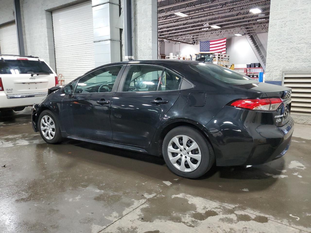 2020 TOYOTA COROLLA LE - Фото 2