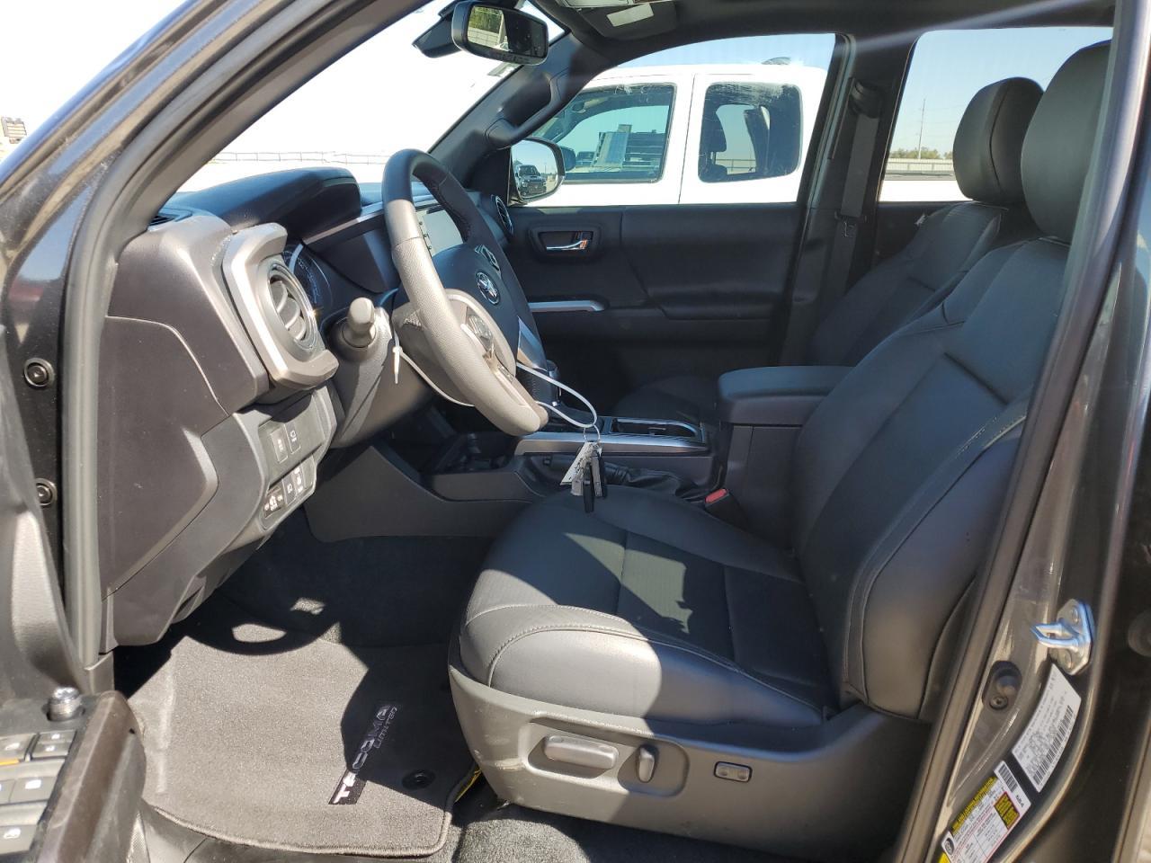 2023 TOYOTA TACOMA DOU - Фото 7