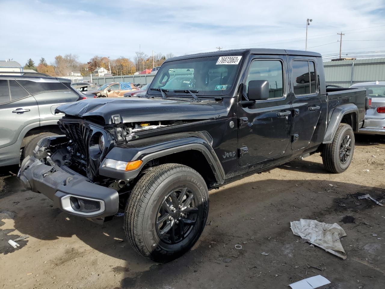 2023 JEEP GLADIATOR