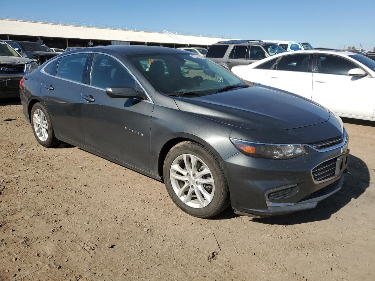 2017 CHEVROLET MALIBU LT - Image 4
