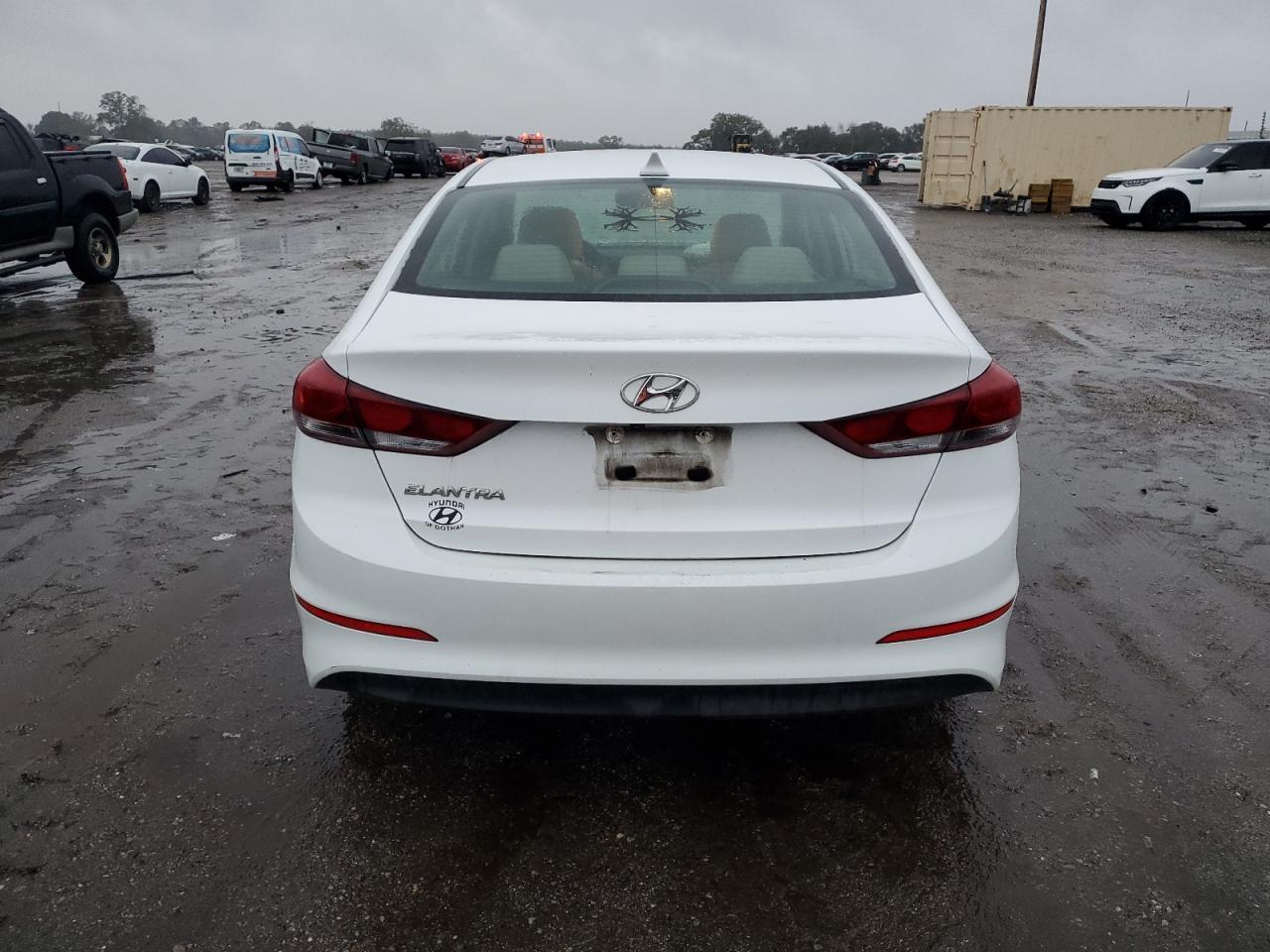 2018 HYUNDAI ELANTRA SE - Фото 6