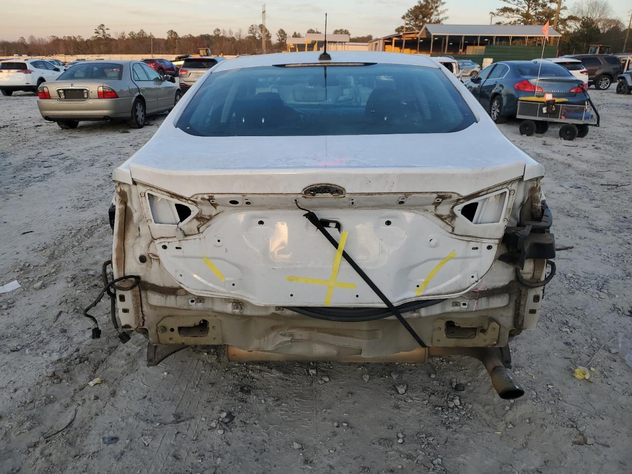 2017 FORD FUSION SE - Фото 6