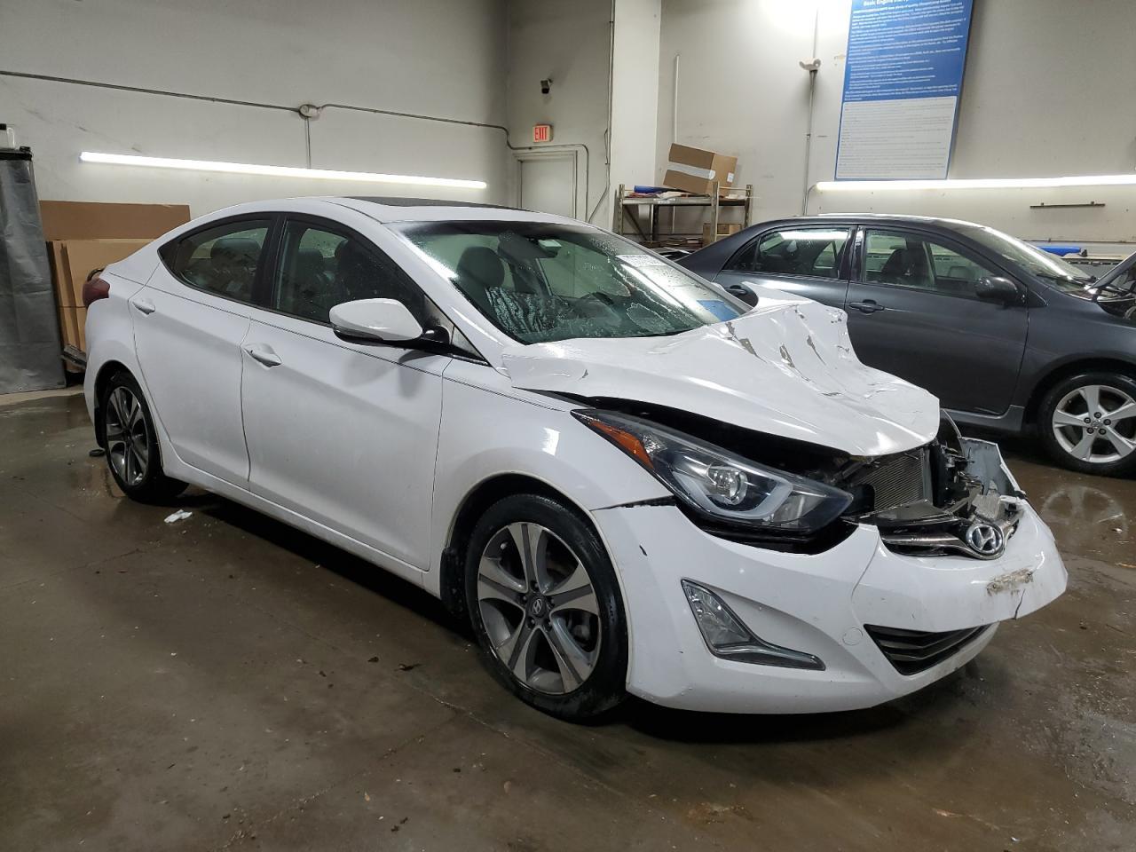 2015 HYUNDAI ELANTRA SE - Image 4