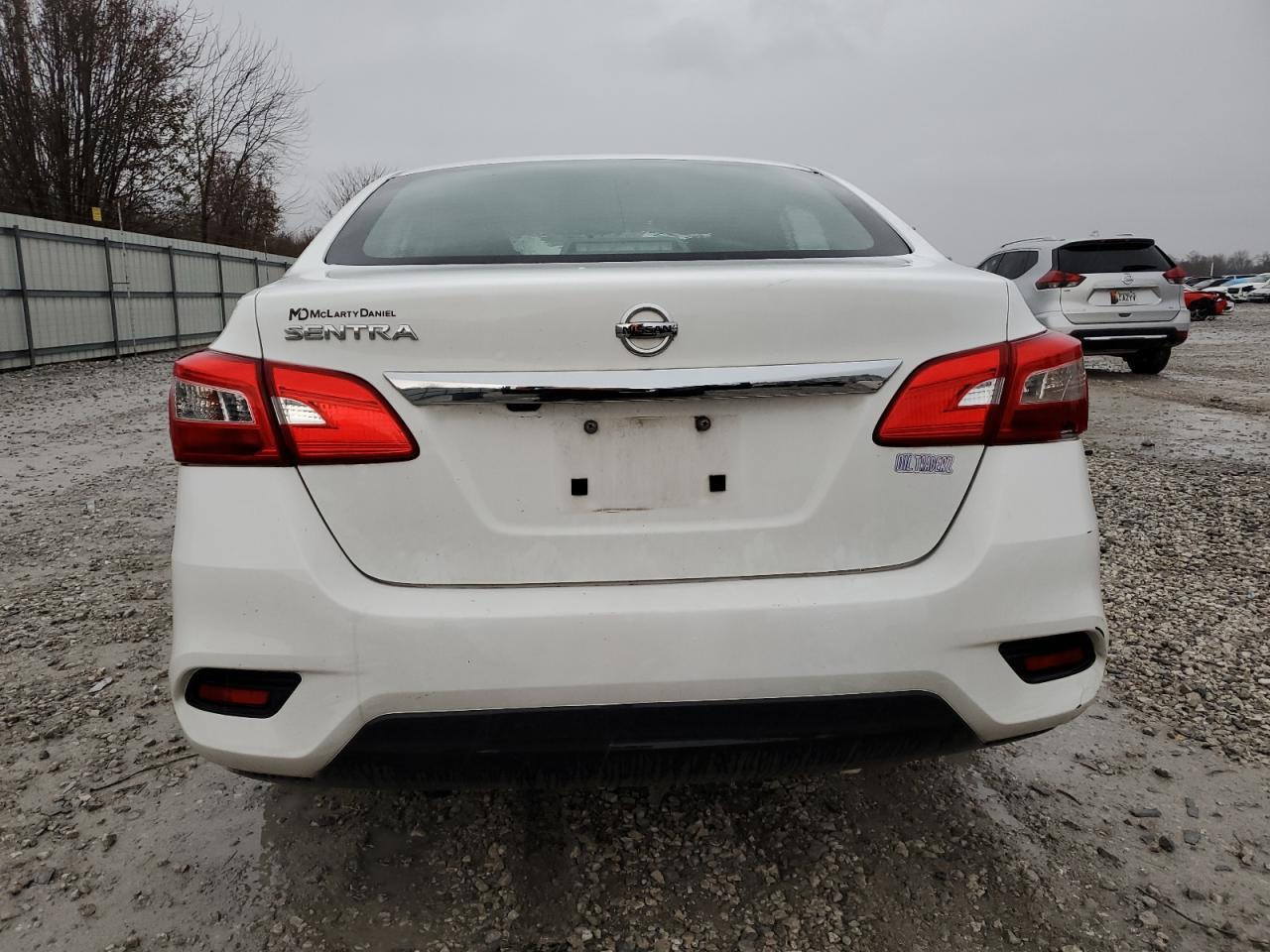 2018 NISSAN SENTRA S - Фото 6