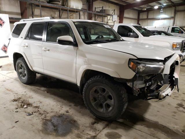 2017 Toyota 4Runner Sr5/Sr5 Premium - Image 4