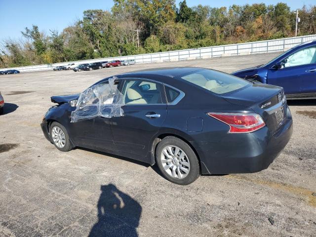 2015 Nissan Altima 2.5 - Фото 2