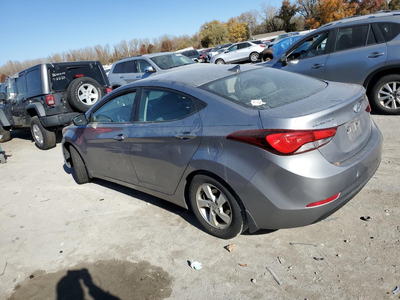 2014 HYUNDAI ELANTRA SE - Image 2