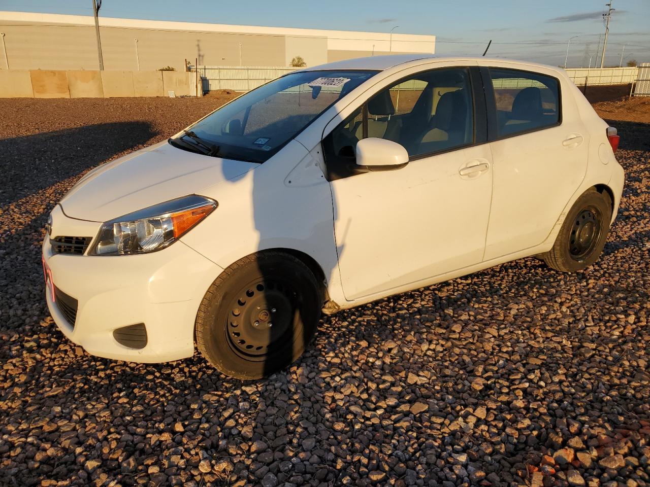2013 TOYOTA YARIS