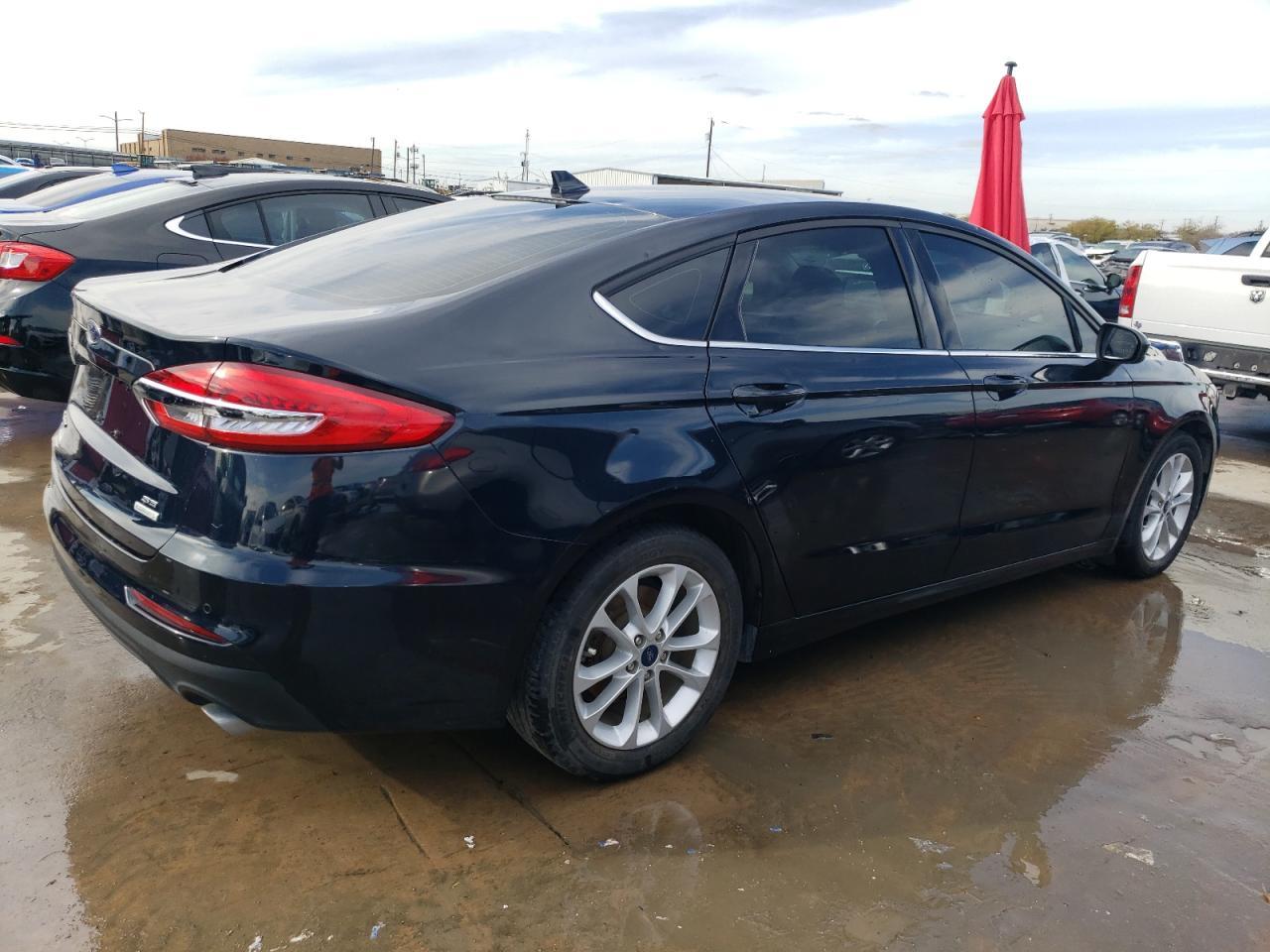 2020 FORD FUSION SE - Image 3