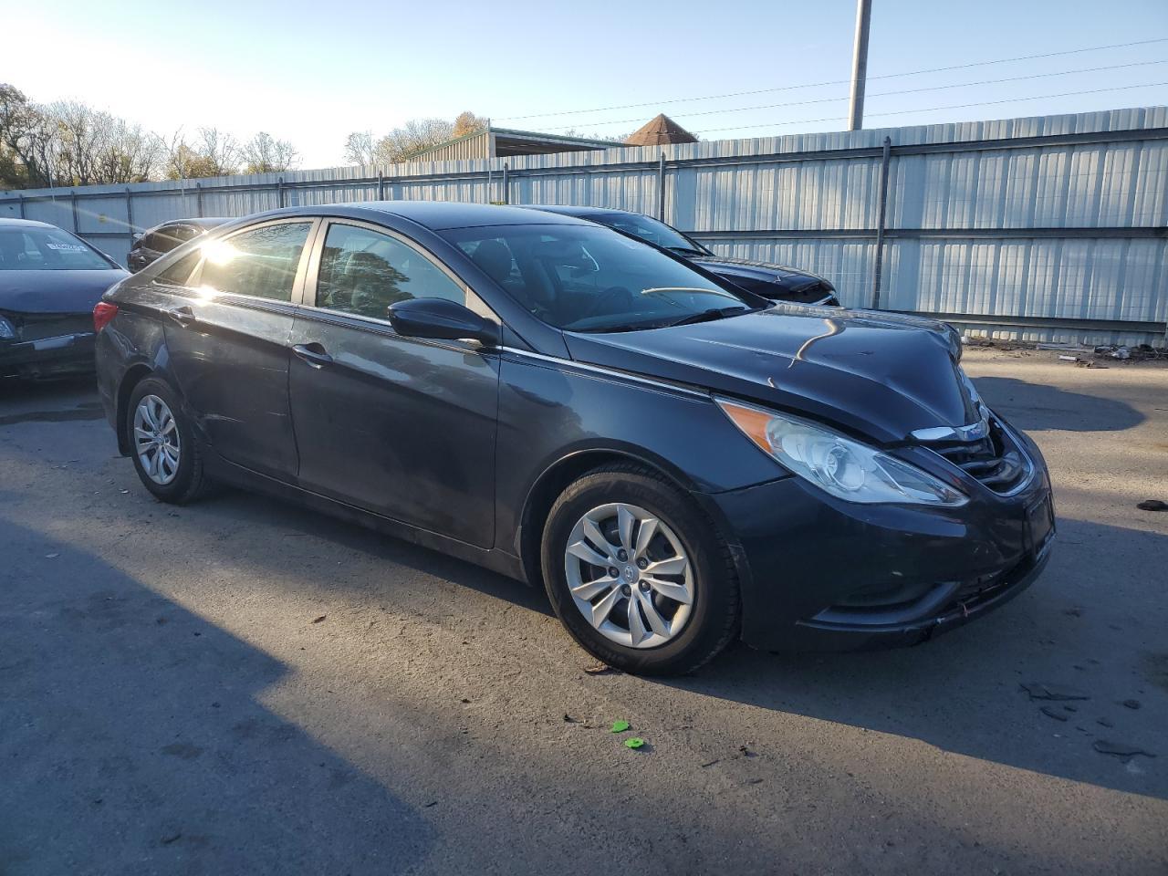2013 HYUNDAI SONATA GLS - Фото 4