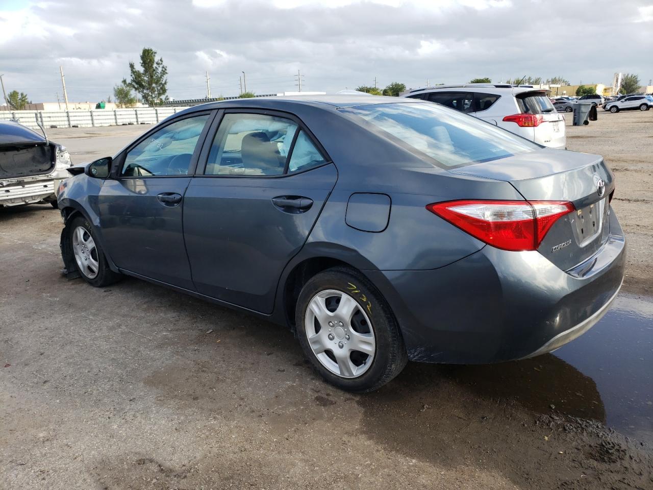 2014 TOYOTA COROLLA L - Image 2