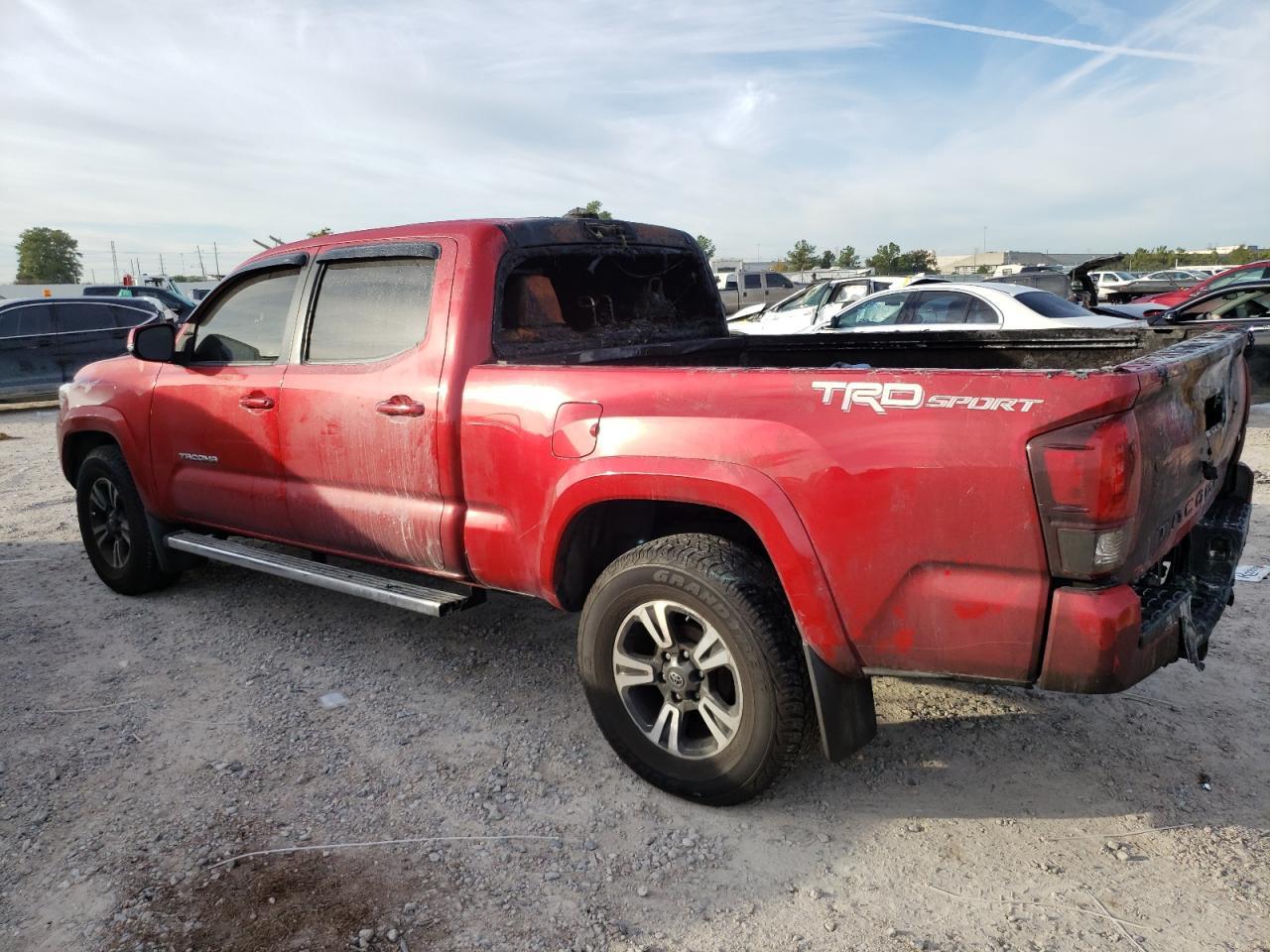 2018 TOYOTA TACOMA DOU - Фото 2