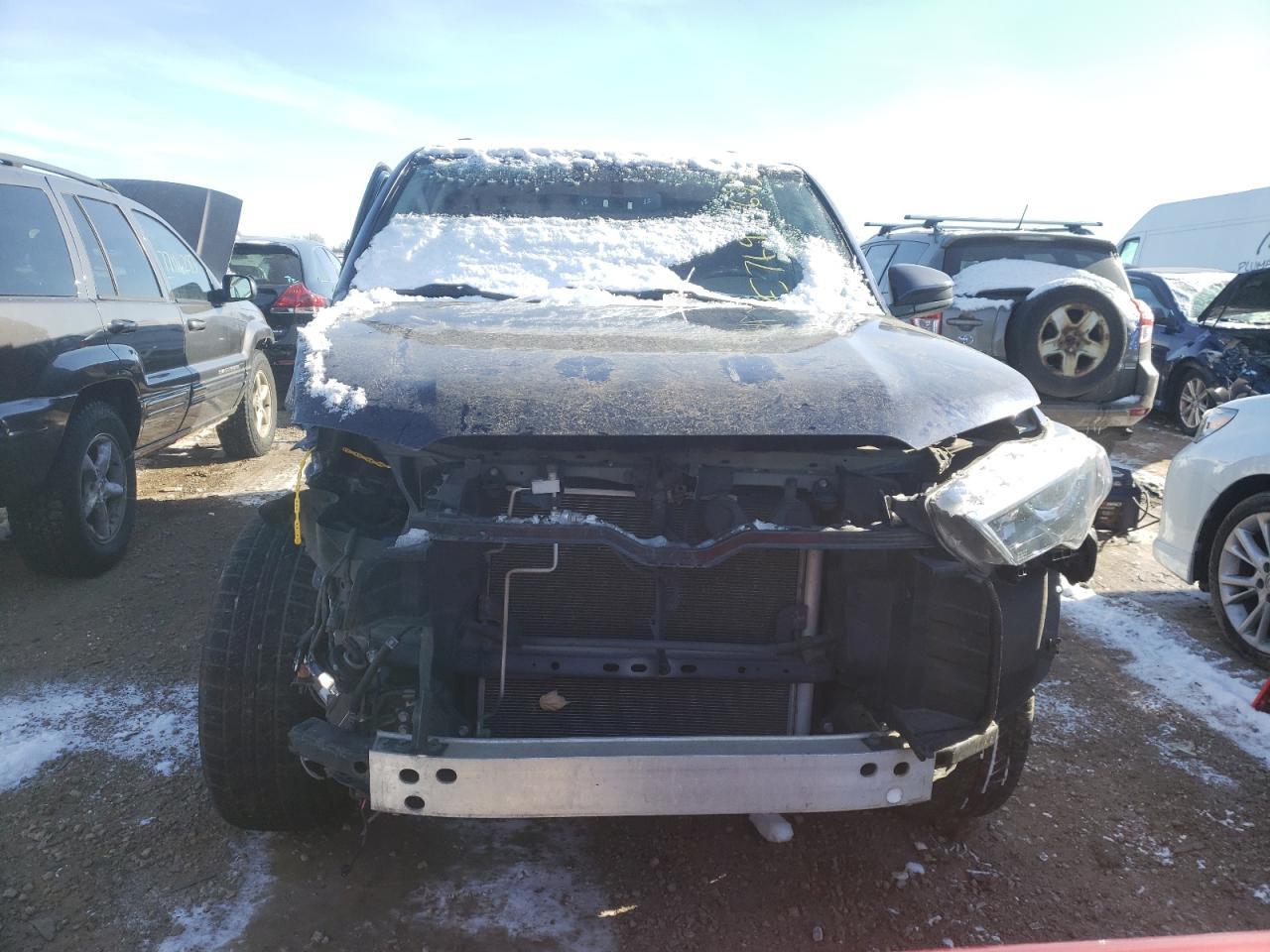 2019 TOYOTA 4RUNNER SR - Фото 5