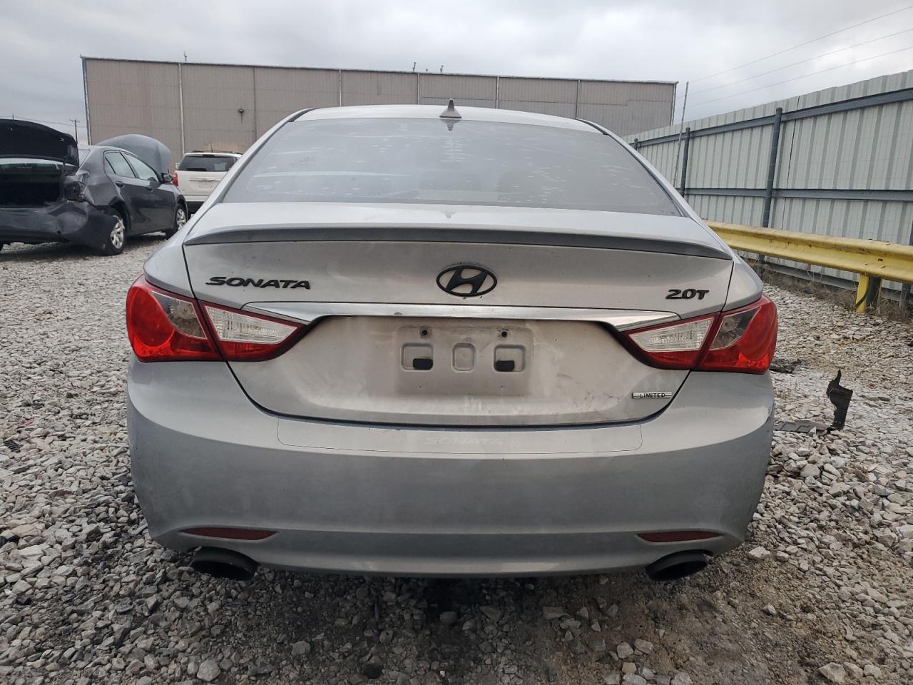 2013 HYUNDAI SONATA SE - Image 6