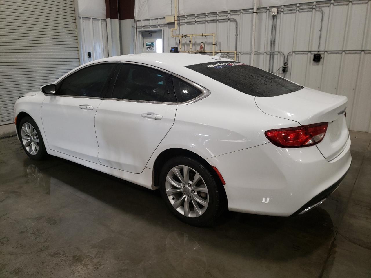 2015 CHRYSLER 200 C - Фото 2