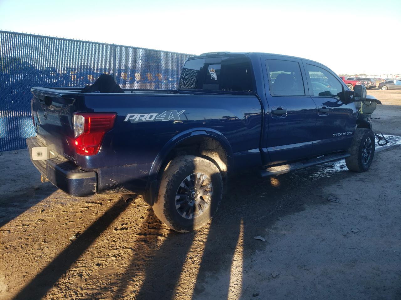 2017 NISSAN TITAN XD S - Image 3
