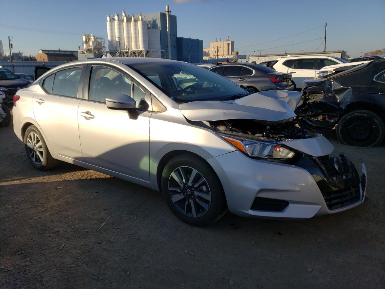 2021 NISSAN VERSA SV - Фото 4