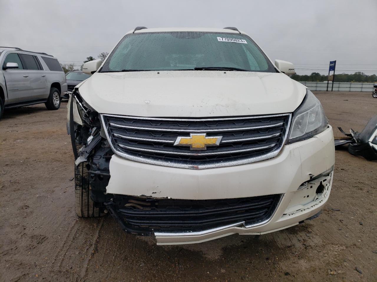 2014 CHEVROLET TRAVERSE L - Image 5