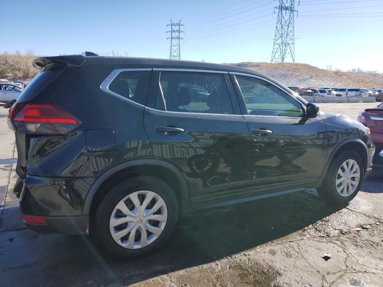 2017 NISSAN ROGUE S - Фото 3