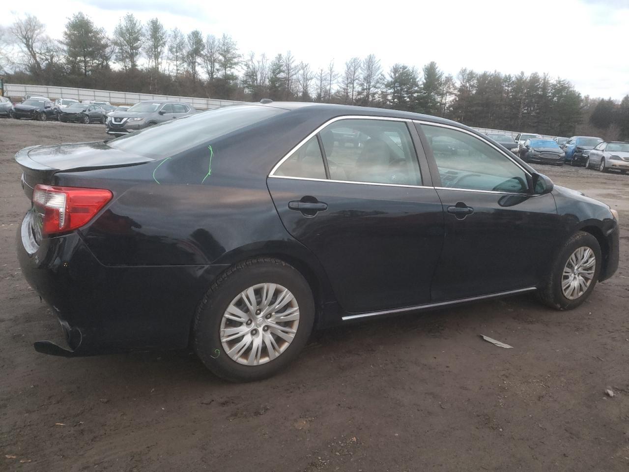 2014 TOYOTA CAMRY L - Фото 3