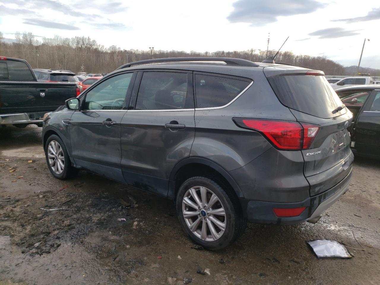 2019 FORD ESCAPE SEL - Фото 2