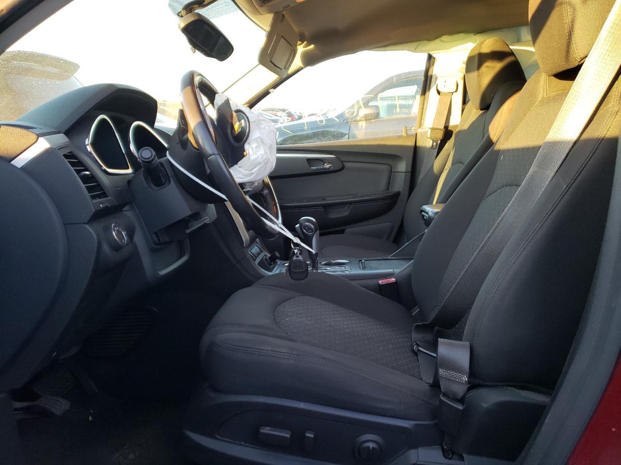 2011 CHEVROLET TRAVERSE L - Фото 7