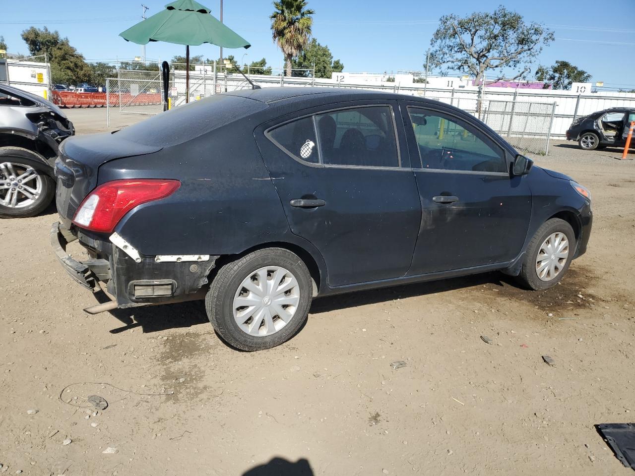 2016 NISSAN VERSA S - Image 3