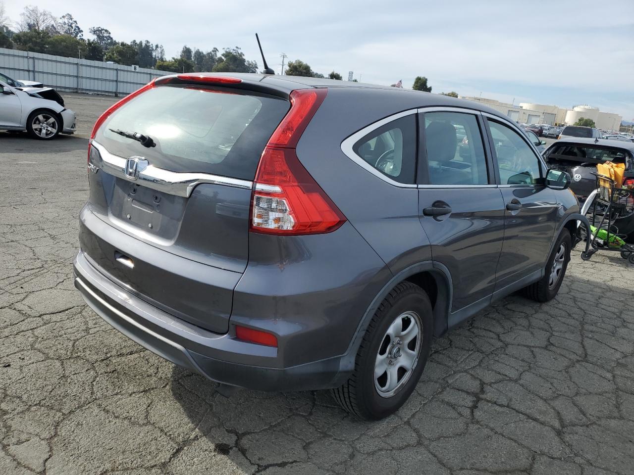2015 HONDA CR-V LX - Фото 3