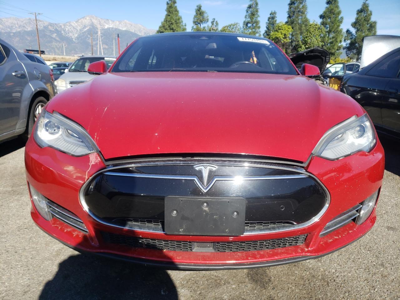 2015 TESLA MODEL S - Фото 5