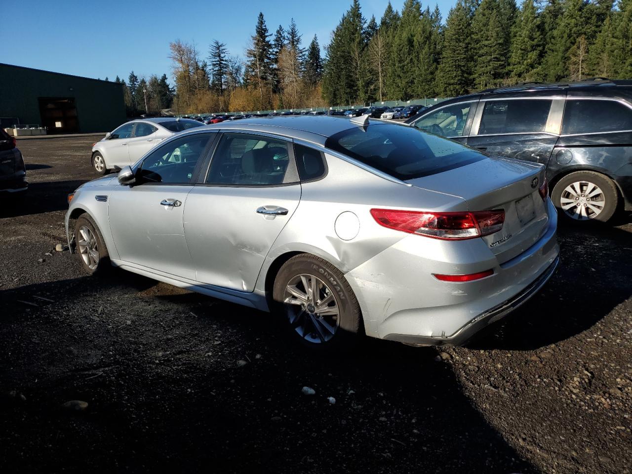 2020 KIA OPTIMA LX - Фото 2