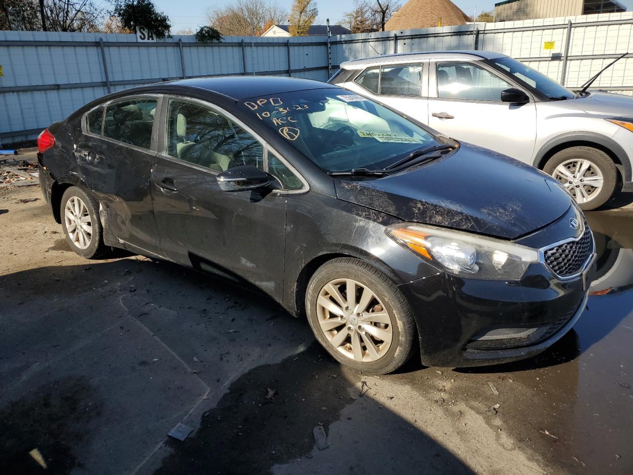 2015 KIA FORTE LX - Фото 4