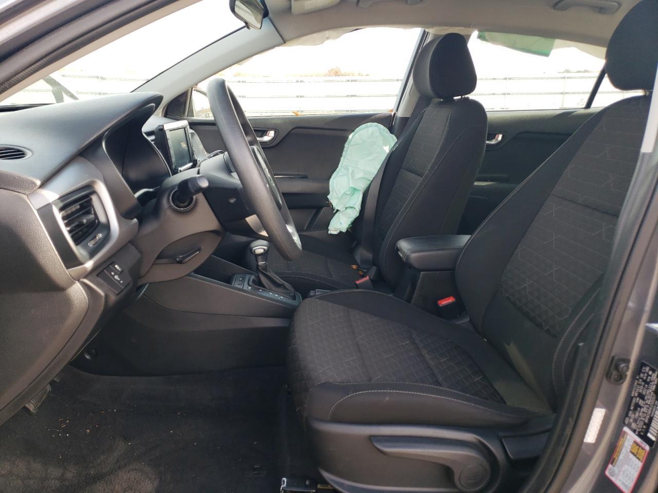 2020 KIA RIO LX - Фото 7