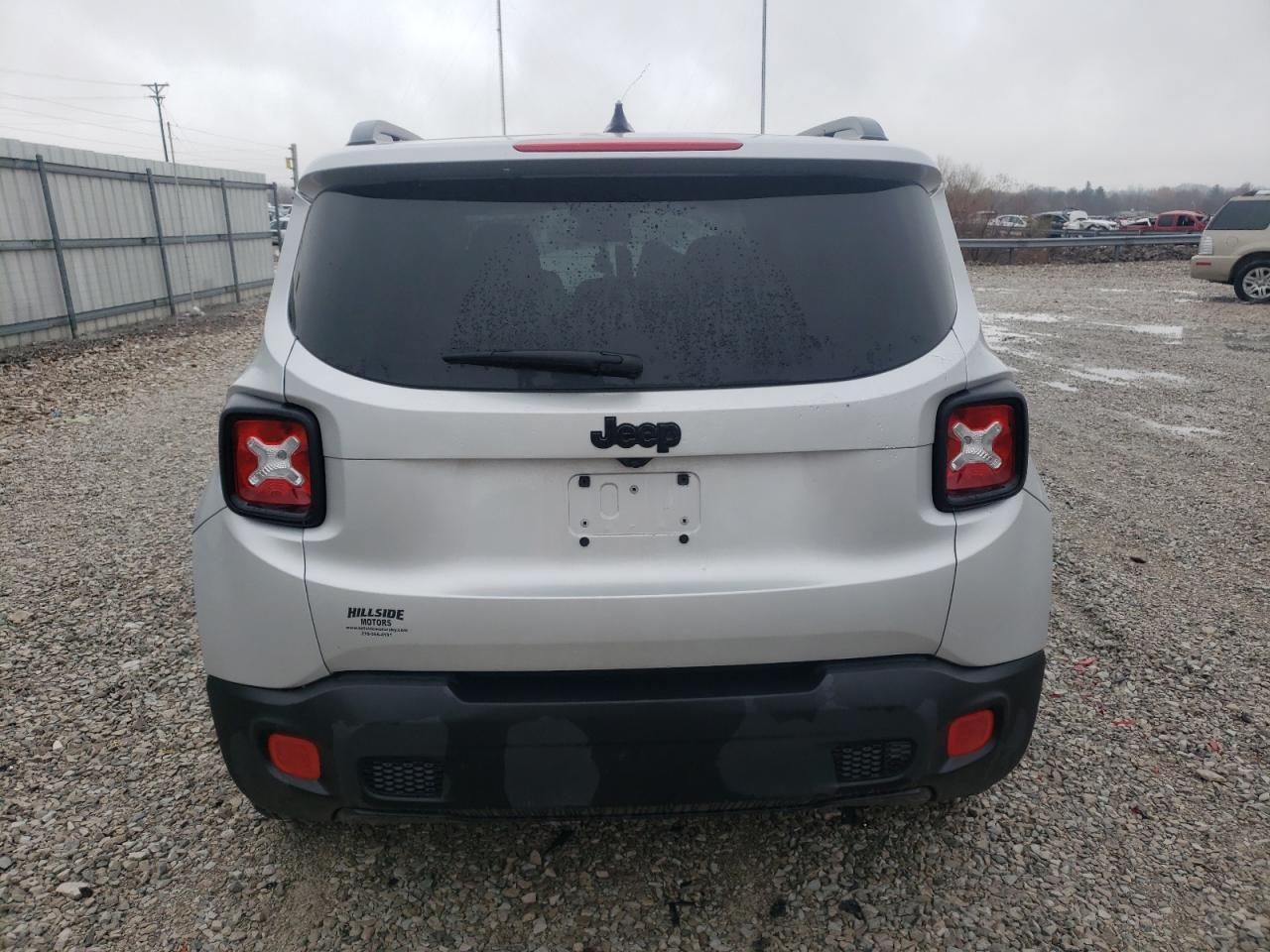 2017 JEEP RENEGADE L - Фото 6