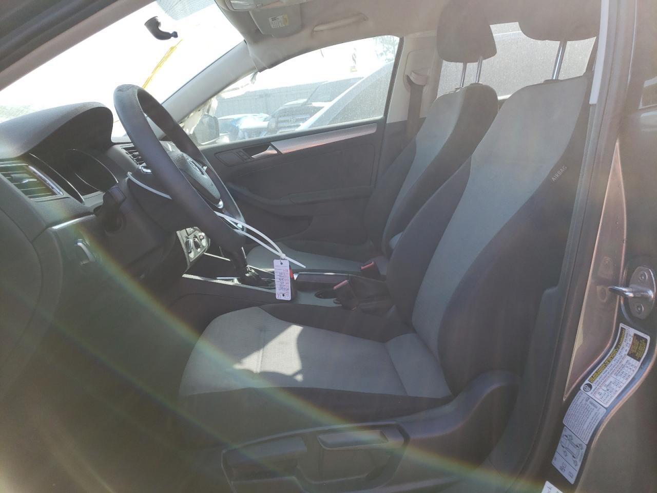 2017 VOLKSWAGEN JETTA S - Image 7