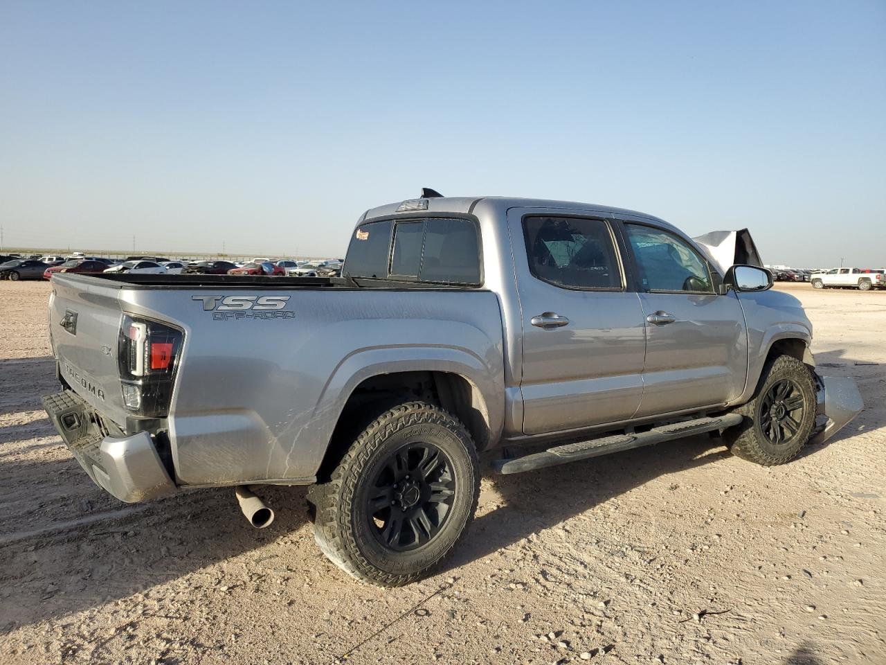 2019 TOYOTA TACOMA DOU - Фото 3
