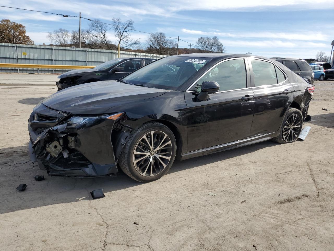 2020 TOYOTA CAMRY SE
