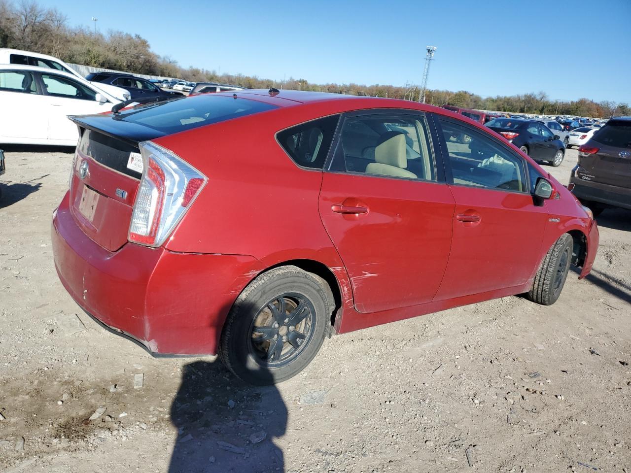 2013 TOYOTA PRIUS - Фото 3