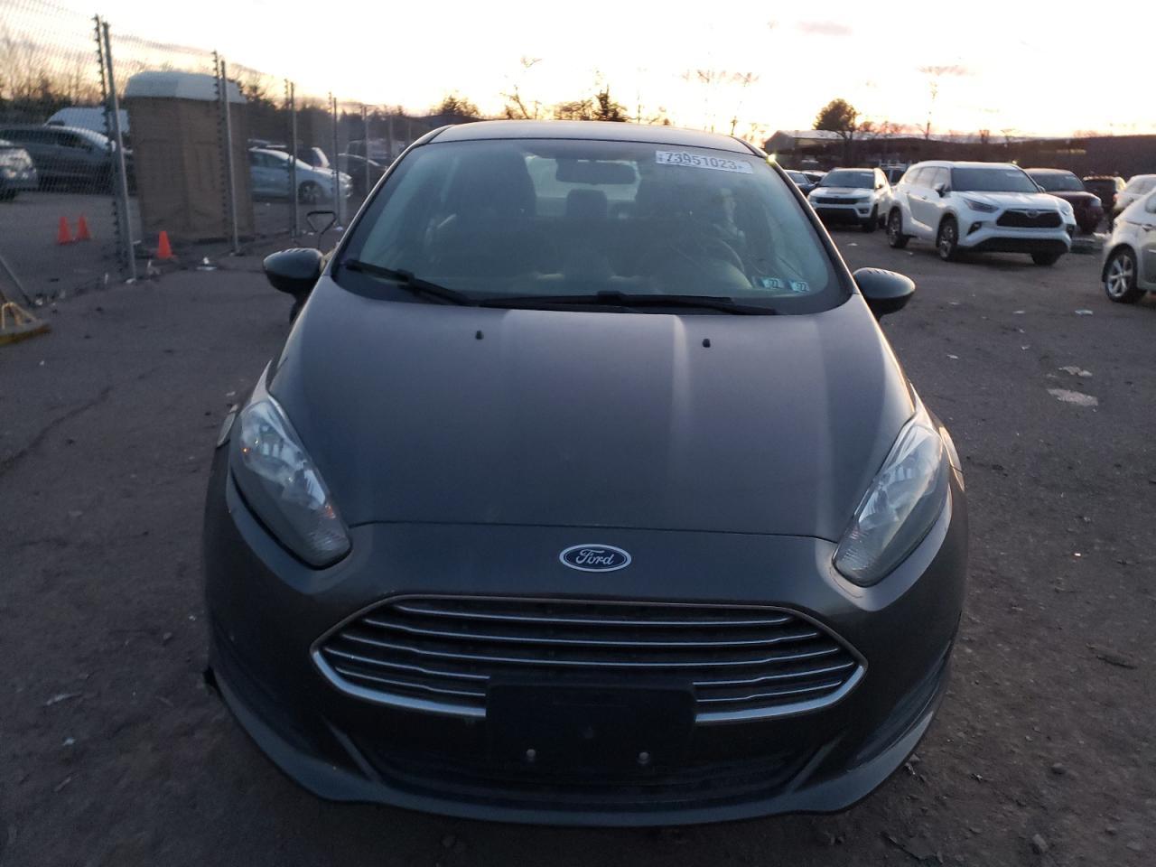 2019 FORD FIESTA SE - Image 5