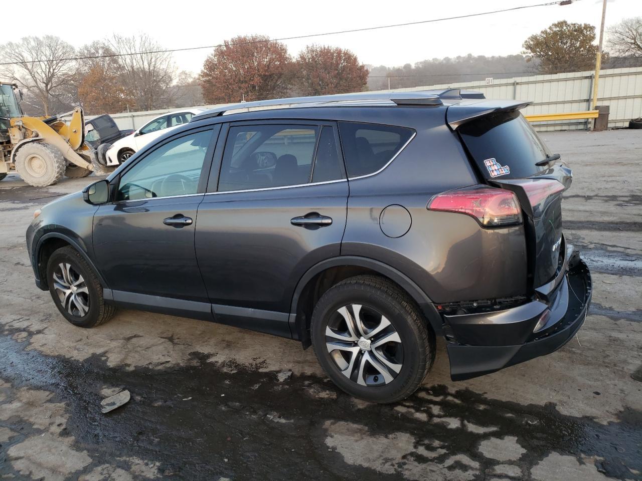 2017 TOYOTA RAV4 LE - Image 2
